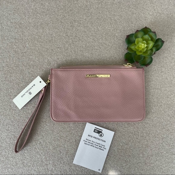 Bandolino RFID Single Compartment Wallet - Picture 2 of 6